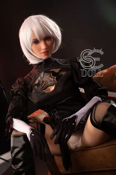 163cm / 5ft4″ E-cup Natalie.B