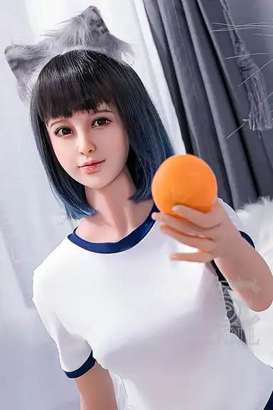166cm / 5ft5″ C-cup Miyuki.A