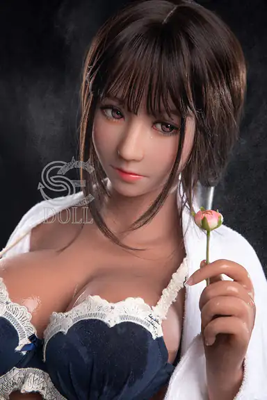 161cm / 5ft3″ F-cup Phoebe.A (Mio)