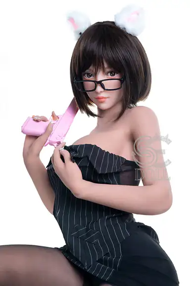 161cm / 5ft3″ F-cup Yuuki.A (Kumi)