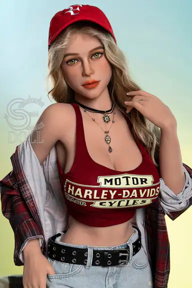 161cm / 5ft3″ F-cup Hannah.C