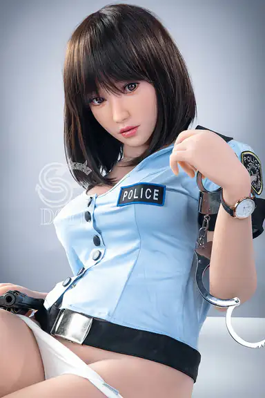 163cm / 5ft4″ E-cup Yuuka.A (Serika)