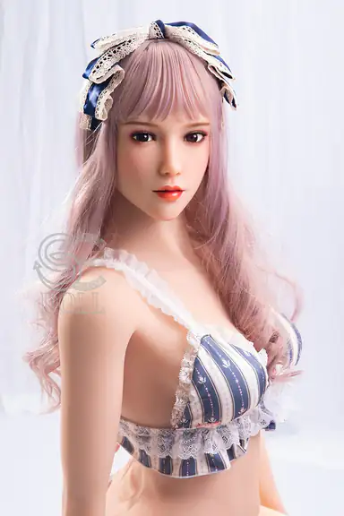 163cm / 5ft4″ E-cup Queena.A (Yuuna)