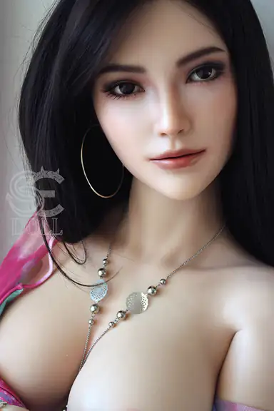 165cm / 5ft5″ C-cup Regina.I(Full silicone)