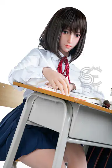 163cm / 5ft4″ E-cup Yuuki.A