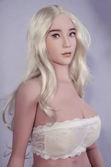 163cm / 5ft4″ E-cup Regina.A (Kathy)