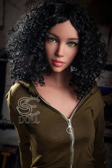 166cm/5ft5″ B-Cup Maggie.A (Eva)