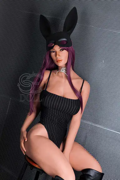167cm / 5ft6″ E-cup Bianca.A