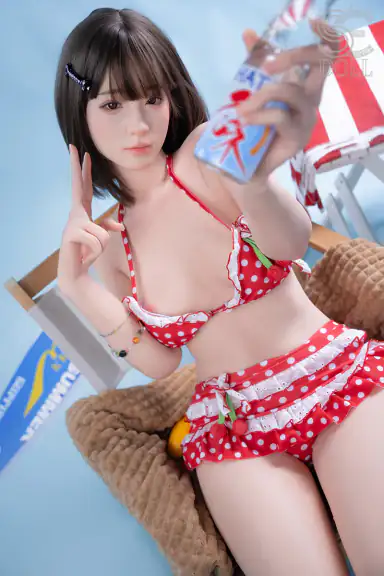 T159cm / 5ft3″ A-cup Airi (Full silicone body with realistic skin texture)