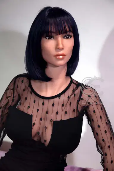 167cm / 5ft6″ E-cup Bianca.A (Vanessa)