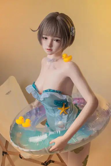 149cm/4ft11 B-cup Silicone – Shio (Real Skin Texture Version)