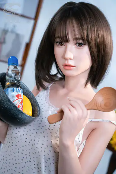 T153cm / 5ft0″ A-cup Hinata.A (Full silicone body with realistic skin texture)