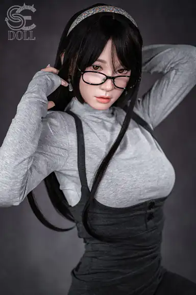 T153cm / 5ft0″ A-cup Hinata.A (Full silicone body with realistic skin texture)