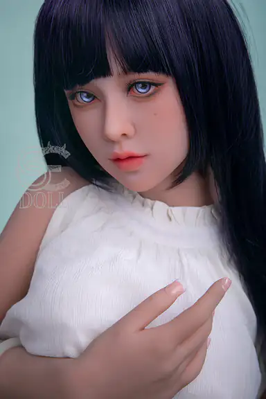 151cm / 4ft11″ E-cup Kiko.D