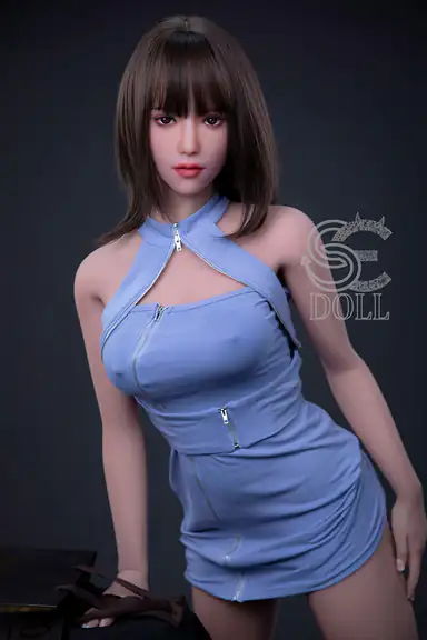 163cm / 5ft4″ E-cup Queena.A (Mayu)