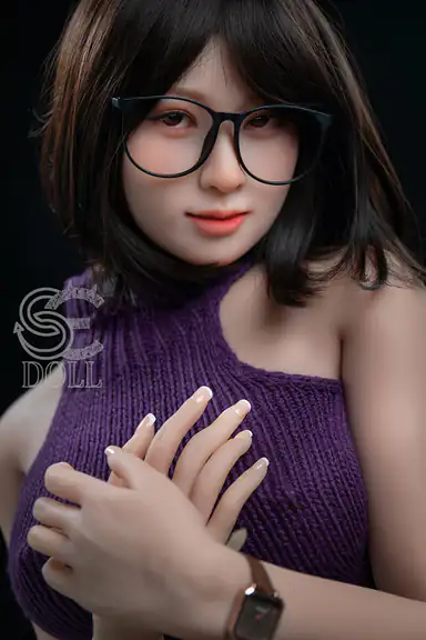 163cm / 5ft4″ E-cup Nana.B (Yutsuki)