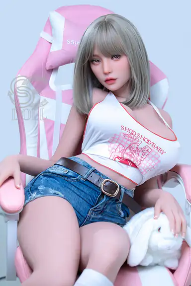 157cm / 5ft2″ H-cup Jenny.D (Akina)