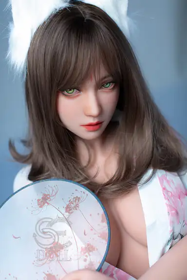 161cm / 5ft3″ F-cup Yuuka.C (Kazuki)