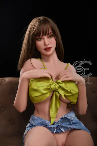 157cm / 5ft2″ H-cup Vicky.E (Grace)