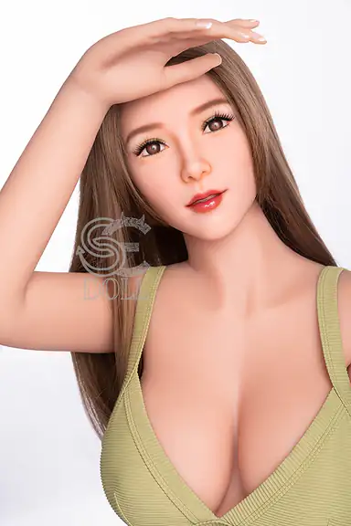 161cm / 5ft3″ F-cup Annika.A (Lulu)