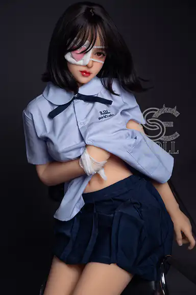 153cm / 5ft0″ F-cup Ariel.B