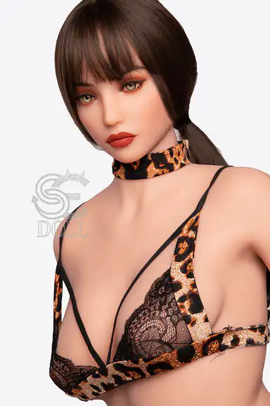 170cm/5ft7″ C-cup Jenny.C (Melonie)